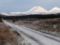 islay-glen-road-snow-paps-jura.jpg