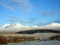 paps-of-jura-snow.jpg